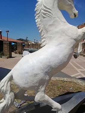 Il cavallino rampante di Marina di Grosseto